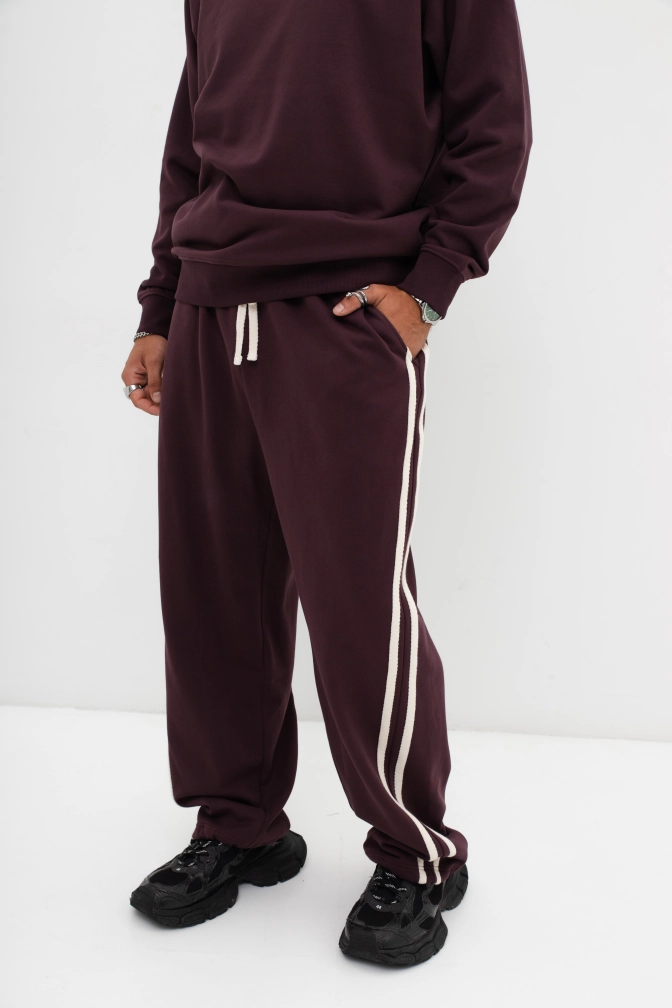 Спортивные брюки