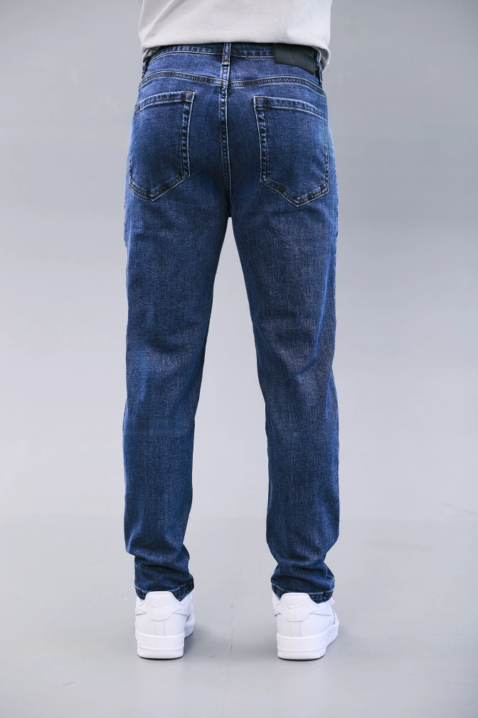 Джинсы Slim-Fit