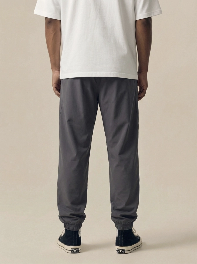 Спортивные брюки