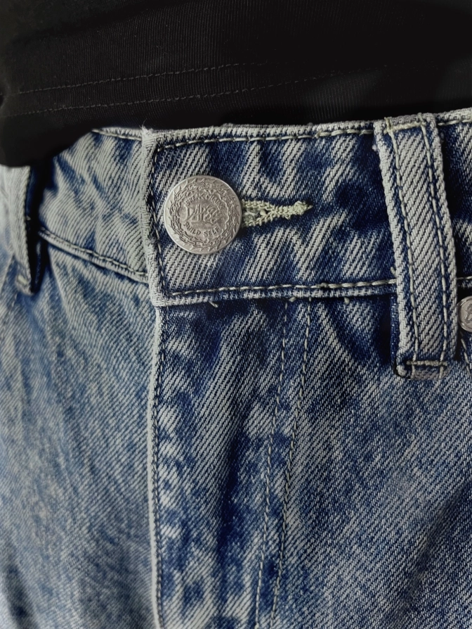 Джинсы Baggy