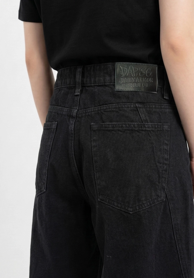 Джинсы Baggy